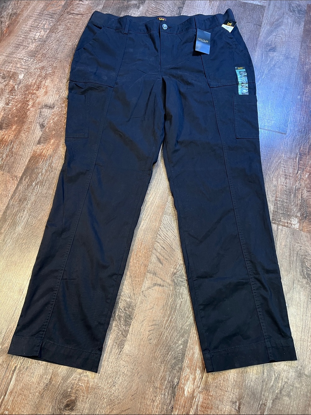 Lee Women's Straight Leg Cargo Pants - Black